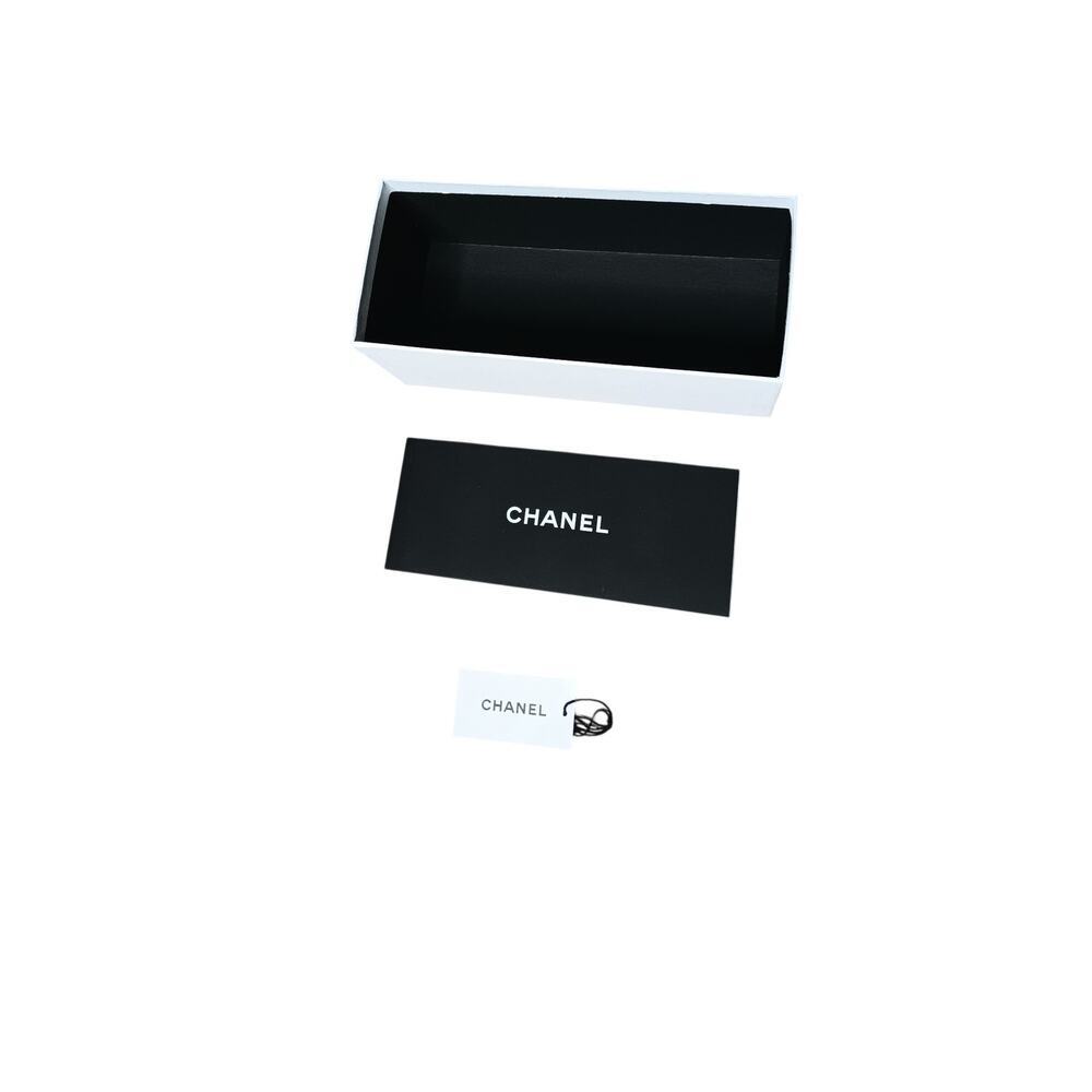 Chanel Sunglasses 02462 90405 Black CC Logo Italy w Box Authentic Designer - Picture 13 of 16